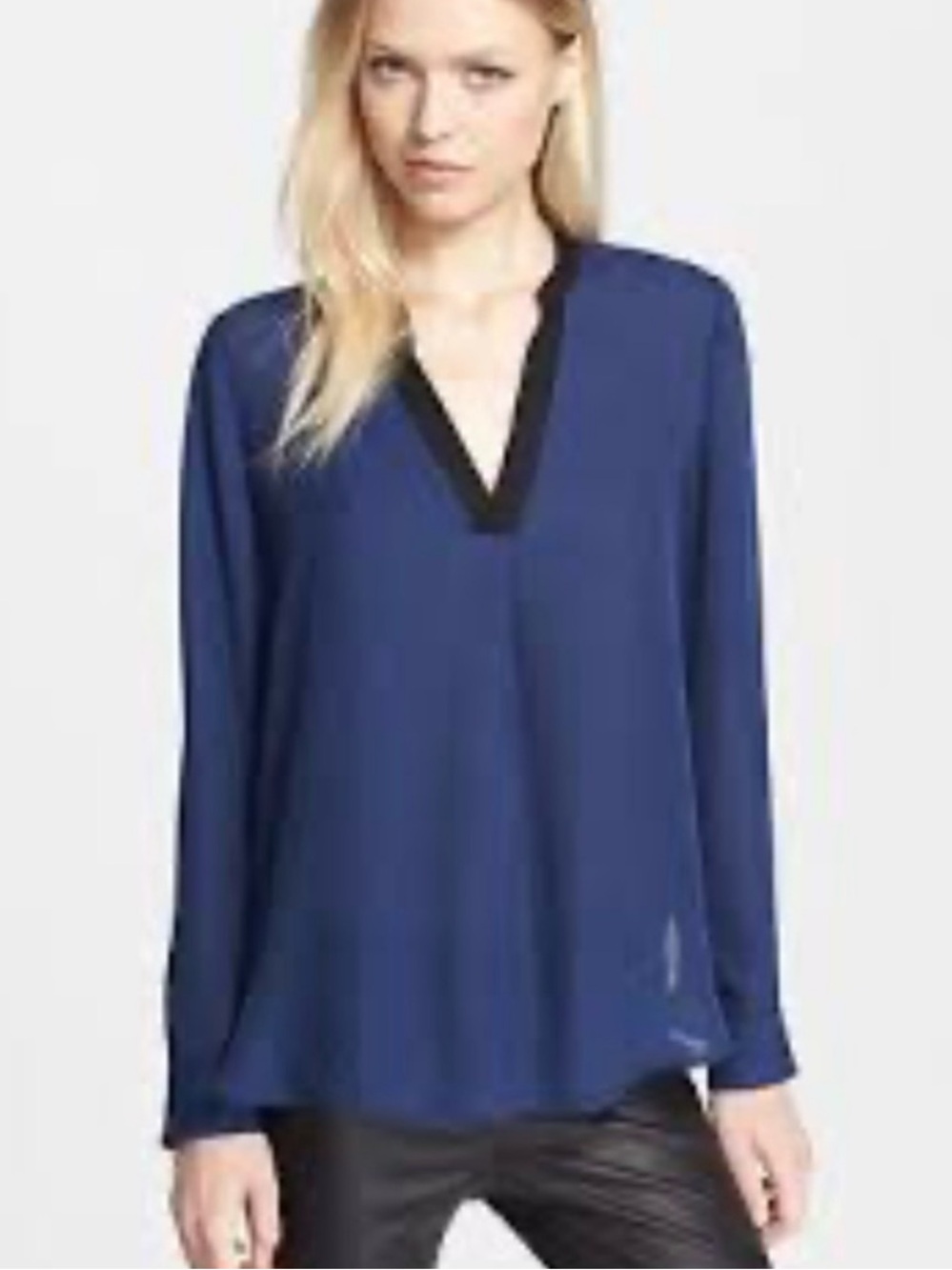 Vince Stellar Colorblock Popover Silk Blouse Sz 2 w MEASUREMENTS Navy Blue